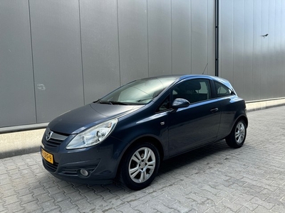 Opel Corsa 1.2-16V Edition Automaat 2009