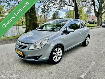 Opel Corsa 1.2-16V NIEUWE KETTING Lees omschrijving