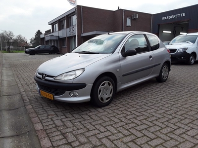 Peugeot 206 1.4 XR