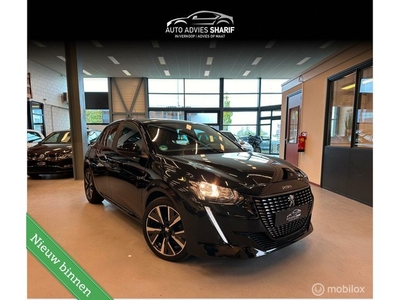 Peugeot 208 1.2 PureTech Allure LED, PDC, Carplay, Navi