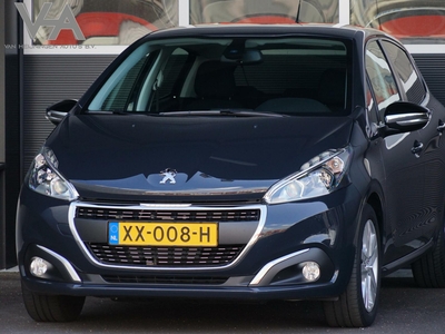 PEUGEOT 208 1.2 PureTech Signature, NL, CarPlay, PDC, Cruise