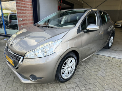 Peugeot 208 1.2 VTi Allure