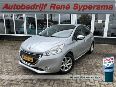 Peugeot 208 1.2 VTi Style Navigatie Airco Cruise