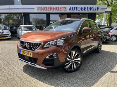 Peugeot 3008 1.2 130PK Allure **Trekhaak-Panoramadak-Speciale kleur**