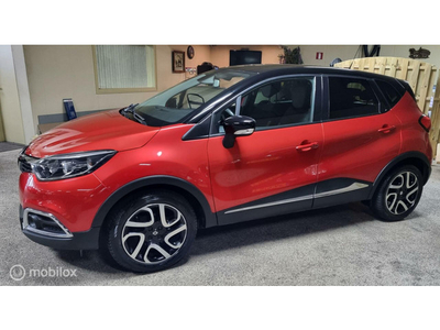 Renault Captur 0.9 TCe Helly Hansen Navigatie, Park sensoren