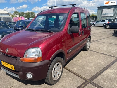 Renault Kangoo 1.6-16V Savane 4x4 [Inruil Mogelijk]