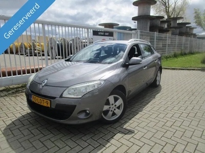 Renault Mégane Estate 1.4 TCe Dynamique , Navi