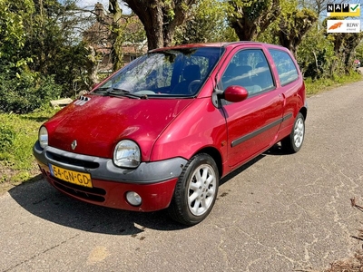 Renault Twingo 1.2 Privilège Airco Electrisch pakket APK 02-01-2025