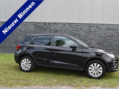 SEAT Arona 1.0 TSI Style Business Intense Cruise control Navigatie Apple carplay Beats