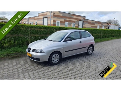 SEAT Ibiza 1.4-16V Stella STUURBEKRACHTIGNG (bj 2003)