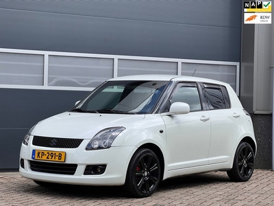 Suzuki Swift 1.3 bj.2009 Airco|5 Drs|Navi|LM velgen.