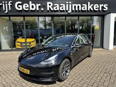 Tesla Model 3 Long Range 75 kWh *Panorama*Leder*Premium