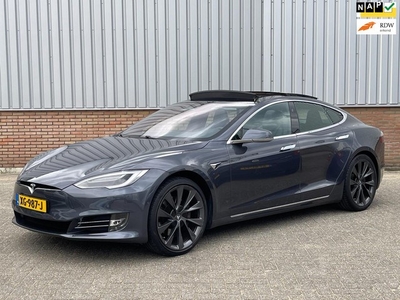 Tesla Model S 75D Open dak/ 21 INCH/ Autopilot/ Leder/