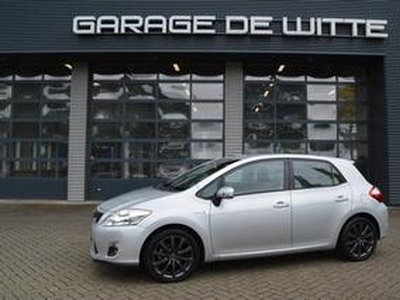 Toyota AURIS 1.8 Full Hybrid Aspiration automaat