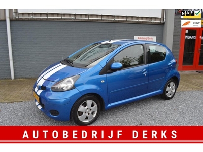 Toyota Aygo 1.0-12V Airco 5Drs Stuurbekrachtiging Jaar