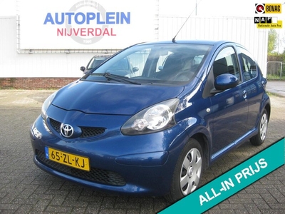 Toyota Aygo 1.0-12V + zuinig 5 deurs in Nederland nieuw