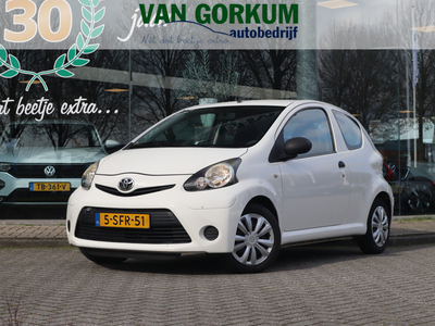 Toyota Aygo 1.0 VVT-i Now / Airco / NL Auto / NAP