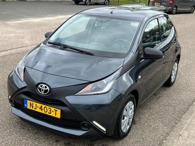 Toyota Aygo 1.0 VVT-i x-fun (bj 2017)