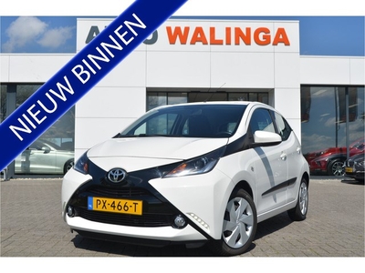 Toyota Aygo 1.0 VVT-i x-play a.Camera NL auto NAP