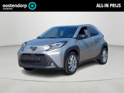 Toyota Aygo X 1.0 VVT-i MT first Apple CarPlay / Android