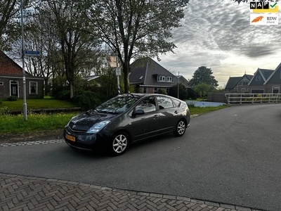 Toyota Prius 1.5 VVT-i Comfort Clima.Navi