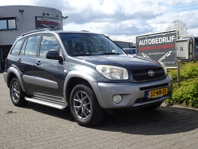 Toyota RAV4 2.0-16V VVT-i Sol 4x4 (bj 2004)