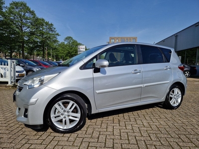 Toyota Verso-S 1.3 VVT-i Dynamic Automaat Trekhaak, Panoramadak, Key-less , All-in Rijklaarprijs