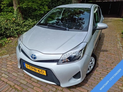 Toyota Yaris 1.5 Full Hybrid Aspiration Led/Navi/Camera