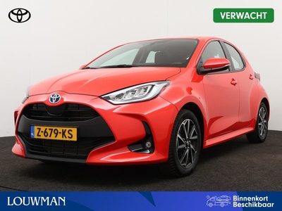 Toyota Yaris 1.5 Hybrid Dynamic Limited | Stoelverwarming | Camera | Climate Control | Apple Carplay/Android Auto |