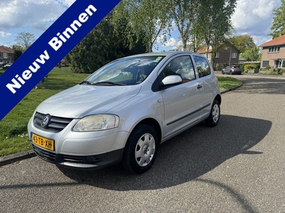 Volkswagen Fox 1.4 Trendline GOED ONDERHOUDEN APK NIEUW BIJ