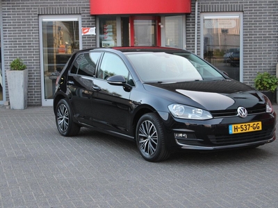 Volkswagen Golf 1.2 TSI Allstrar Clima/Navi/Trekhaak/Cruise Incl Garantie!!