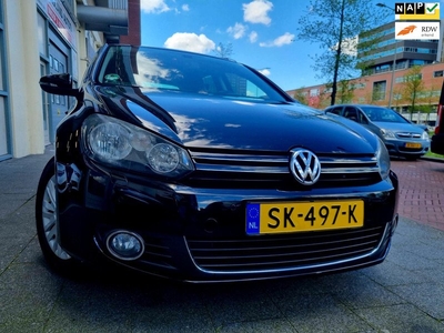 Volkswagen Golf 1.2 TSI Highline BlueMotion 5drs Airco ZelfPark Stoelverwarming