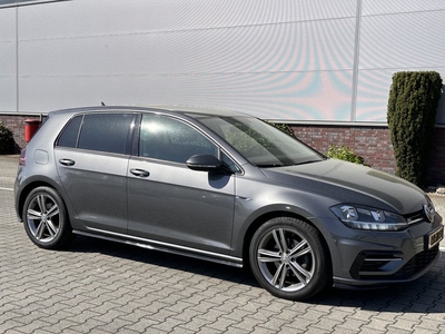 Volkswagen Golf 1.5 TSI Highline Business R-Line Virtueel cockpit/Cruise/Massage stoel/Apple carplay