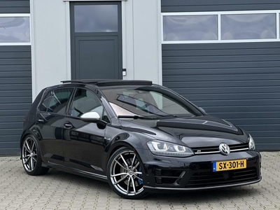 Volkswagen Golf 2.0 TSI R 4Motion DSG 300Pk+ / Led / Pano