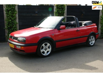 Volkswagen Golf Cabriolet 1.8 * Stuurbekrachtiging * Start