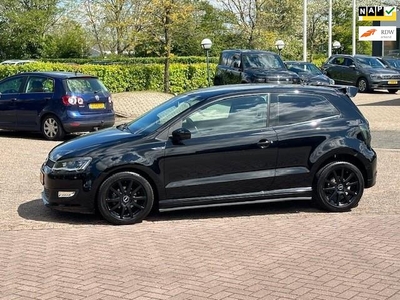 Volkswagen Polo 1.2 TDI BlueMotion Comfortline,bj.2012,kleur:zwart,airco,navigatie,sportvelgen,APK 09/2024 en NAP met 268550 km.