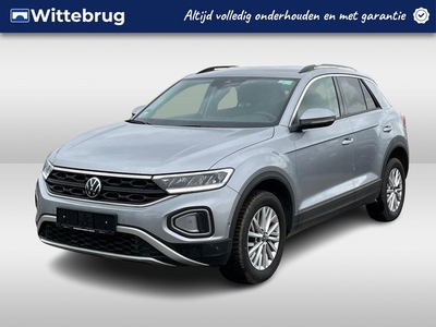 Volkswagen T-Roc 1.5 TSI 150pk Life DSG Automaat Trekhaak