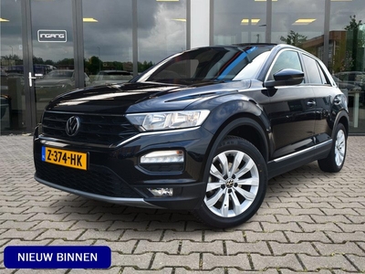 Volkswagen T-Roc 1.5 TSI Sport | 17 Inch | App Connect | DAB |