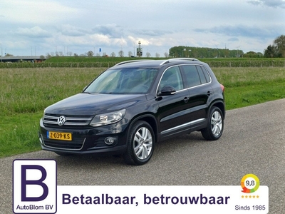 Volkswagen Tiguan 1.4 TSI Sport&Style Clima. | Navi. | Cruise | Trekh. | Stoelverw. | 100% onderh. | Mooie auto!