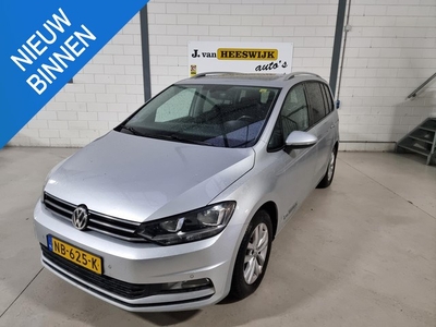 Volkswagen Touran 1.4 TSI Connected Series Pdc Lmv