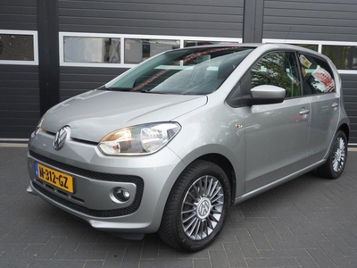 Volkswagen Up! 1.0 high up! Aut/Airco/Navi/Park.sensor/CC