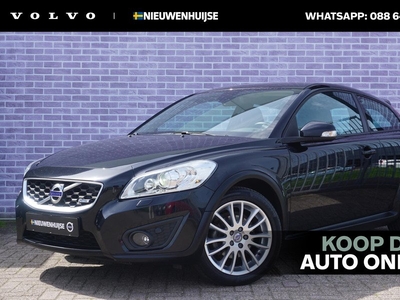 Volvo C30 2.0 145PK Momentum | Bi-Xenon | Stoelverwarming | Spoiler | High Performance audio | Bluetooth |