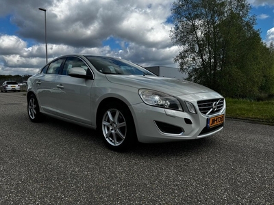 Volvo S60 1.6 DRIVe Summum Diesel SUPERDEAL!