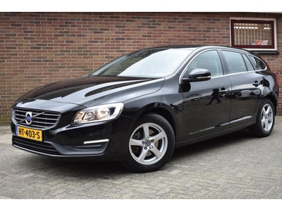 Volvo V60 2.0 D4 Momentum Business '16 Clima Navi Cruise