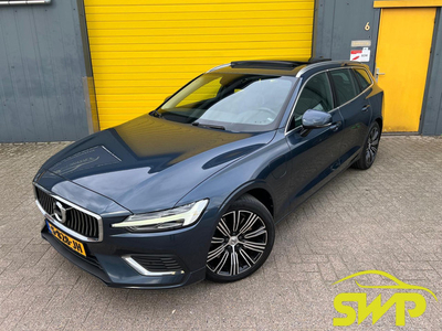 Volvo V60 2.0 T8 Twin Engine AWD Inscription | Pano |