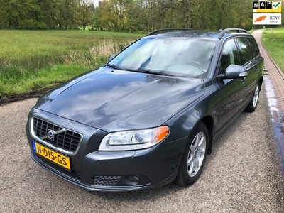 Volvo V70 2.5T Kinetic