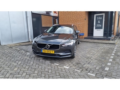 Volvo V90 2.0 T4 Momentum