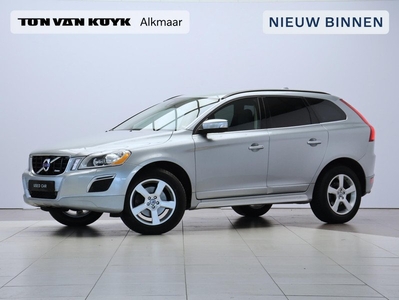 Volvo XC60 2.0 T5 R-Design / Trekhaak / Stoelverwarming / Xenon / Parkeercamera