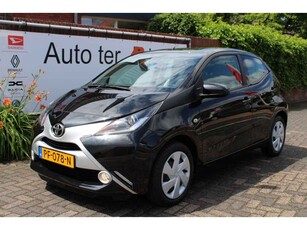 Toyota Aygo 1.0 12VVTi X-Play navi./camera 9605 km!