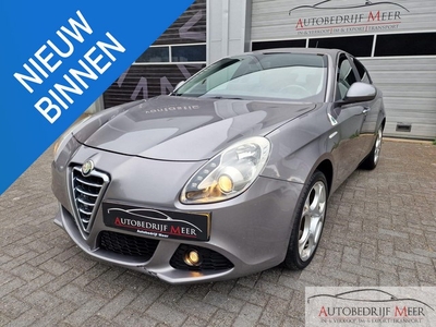 Alfa Romeo Giulietta 2.0 JTDm Distinctive AUT Nw APK Vol